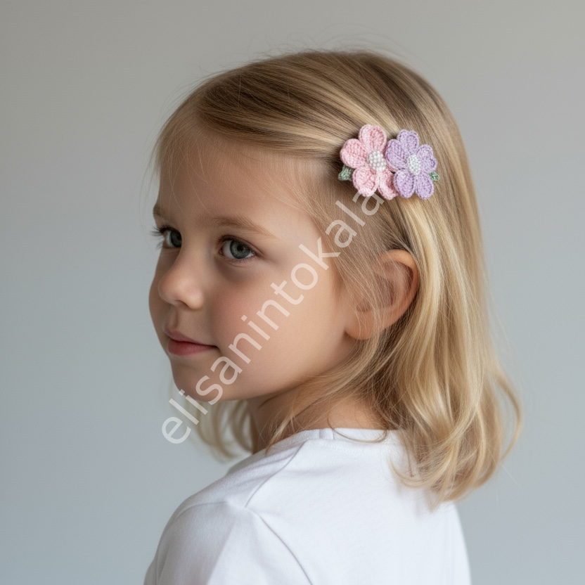 HANDMADE CROCHET FLOWER HAIR CLIP – PEARL CENTER, 4.5 CM ALLIGATOR CLIP