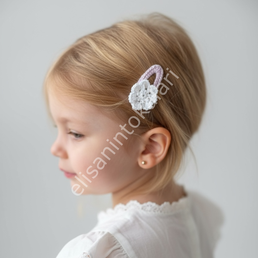 HANDMADE  SNOWFLAKE FLOWER  HAIR PIN