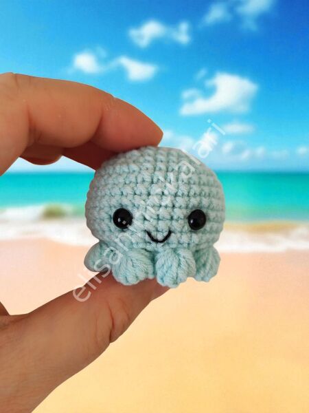 OCTOBUS MINI KEYCHAIN 10 PCS