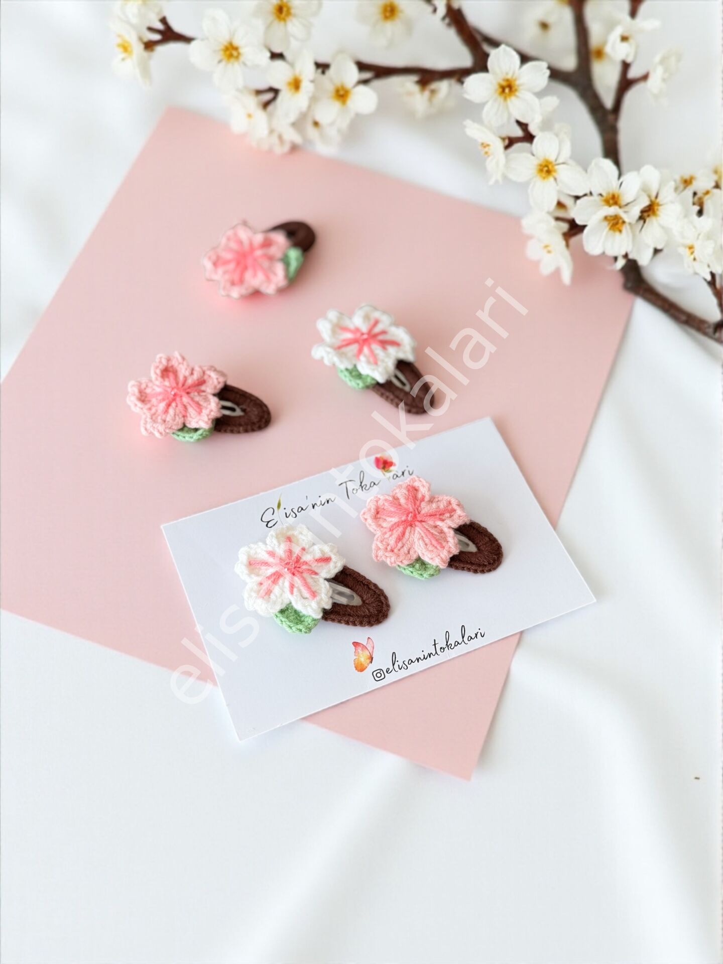 CROCHET SAKURA HAIR PIN